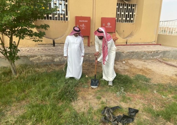 مكتب ⁧‫وزارة البيئة والمياه والزراعة‬⁩ بحفرالباطن يطلق حملة ⁧‫لنكن قدوة‬⁩