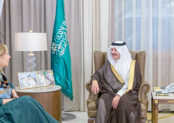 أمير الشرقية يستقبل سفيرة سويسرا لدى المملكة