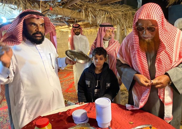 جمعية عطاء للأسر المنتجة بقرية العجاجة تقيم الكرنفال الحافل بالفعاليات التي تزخر بها الأركان والأجنحة