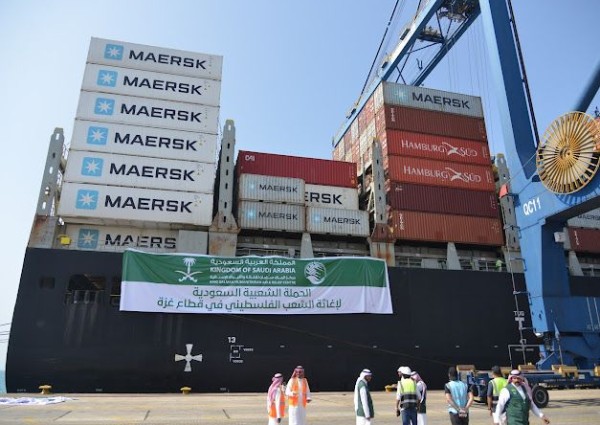 مركز الملك سلمان للإغاثة يسيّر الباخرة الأغاثية السعودية الثالثة ضمن الجسر البحري السعودي لإغاثة الشعب الفلسطيني في قطاع غزة