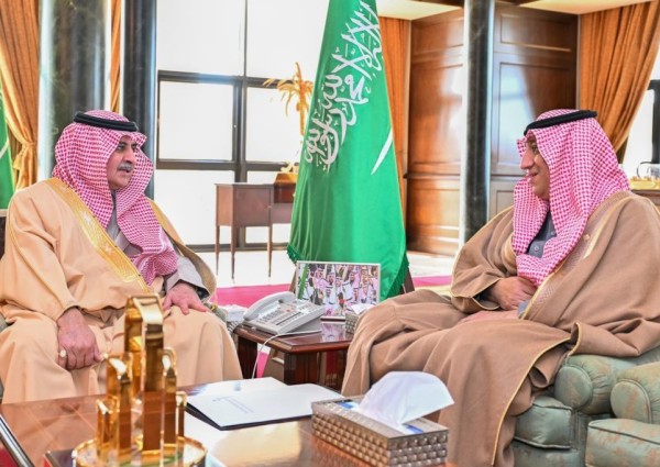 أمير منطقة تبوك يستقبل مدير فرع الديوان العام للمحاسبة بالمنطقة