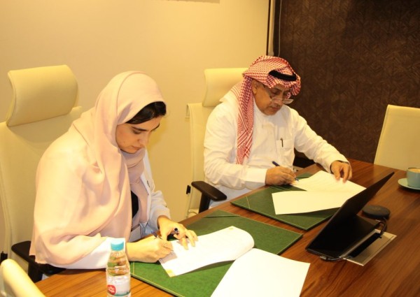 “بر جدة” توقع مذكرة تعاون مع مركز غفران لتقديم استشارات نفسية لمنسوبي الجمعية والأسر المستفيدة