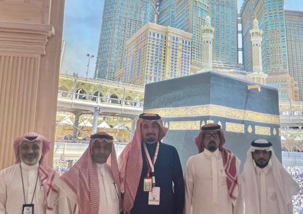 صحفيو مكة يزورون  أكبر مجمع فندقي وأطول برج سكني بالعالم