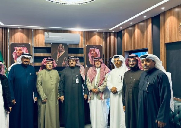 وفد من (بر جدة) ووقف الوالدين يزور جمعية عون لعلاج مدمني المخدرات في عسير لتعزيز التعاون في العمل الاجتماعي