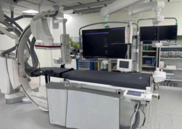 قسطرة قلبية تُنقذ سبعينية من ضيق شديد بالشريان التاجي الأيسر بمستشفى جنوب القنفذة العام