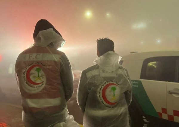 تزامناً مع انتشار كثيف للضباب .. الهلال الأحمر بالباحة يتابع الحالة المناخية التي تشهدها المنطقة