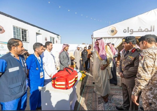 أمير حائل يشيد بجهود الجهات الأمنية في رالي حائل تويوتا الدولي