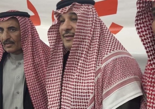 بسبب إضافته القوية للمهرجان.. الشيخ فهد بن حثلين يزور مضيف ومخيم الشيخ محمد بن براك في جادة الإبل بحائل