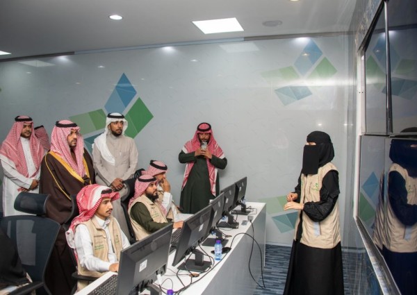 نائب أمير حائل يزور مركز إدارة الأزمات والكوارث الصحية بحائل