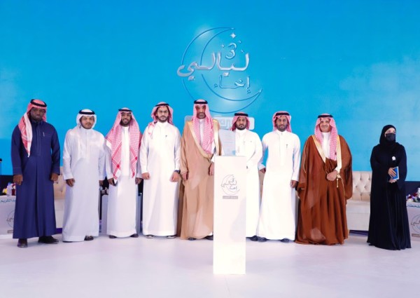 وزير الموارد البشرية والتنمية الاجتماعية يرعى ملتقى ليالي إخاء الرمضاني ..