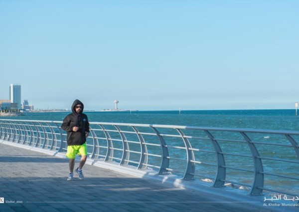 أمانة المنطقة الشرقية تكمل المرحلة الثالثة لمشروع تطوير كورنيش الخبر الجنوبي بطول 1850 مترا مربعا