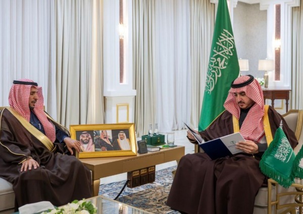 أمير منطقة الجوف يتسلّم التّقرير السّنويّ لجهود فرع وزارة البيئة والمياه والزّراعة بالمنطقة