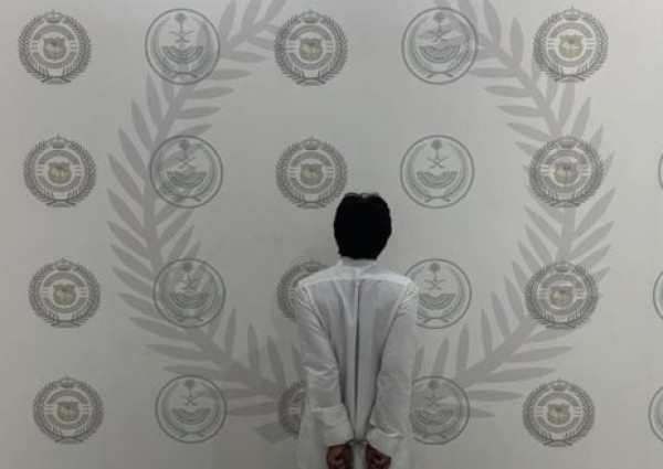 مكافحة المخدرات تقبض على شخص بمنطقة القصيم لترويجه مادة الإمفيتامين المخدر