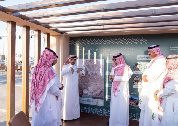 كوادر متخصصة ومعرض تثقيفي لتعزيز الوعي البيئي لضيوف مهرجان محمية الملك سلمان الملكية