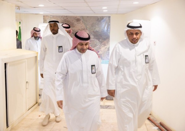 وكيل أمين العاصمة المقدسة للتحول الرقمي يتفقد مراكز خدمات المشاعر المقدسة استعدادا للحج