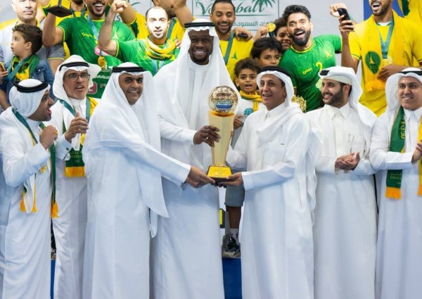 وسط حضور جماهيري كبير .. الزغيبي يتوج الخليج بكاس الاتحاد لاول مره في تاريخه