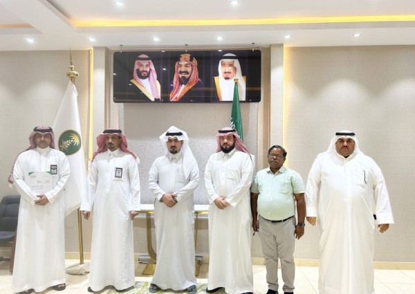 البيئة والتعليم تتباحثان تفعيل آلية الحملة الصيفية للتوعية ومحو الأمية بحفر الباطن