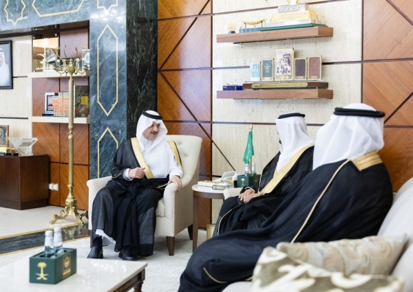 أمير الشرقية يستقبل مدير عام التدريب التقني والمهني بالمنطقة