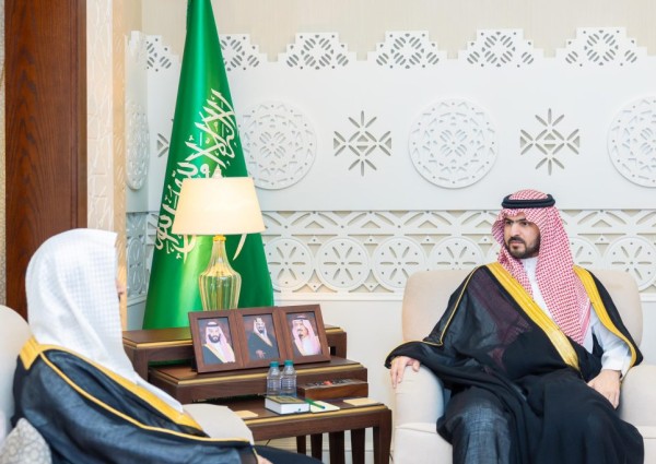 نائب أمير الشرقية يستقبل رئيس المحكمة العامة بمحافظة الجبيل