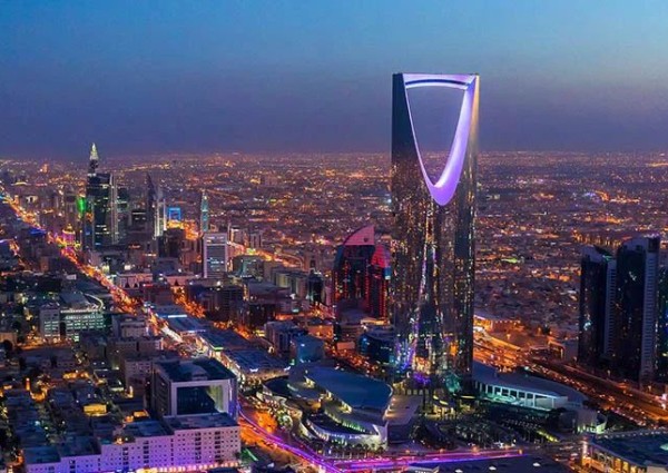 5 مطاعم شهيرة تثري التجربة السياحية خلال عطلة الصيف في مدينة الرياض