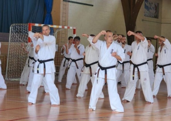 انطلاق معسكر دولي الكيوكوشن بتواجد الشهري