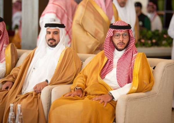 نيابة عن سمو ولي العهد.. نائب أمير منطقة مكة المكرمة يتوج الفائزين في مهرجان ولي العهد للهجن بالطائف في نسخته السادسة