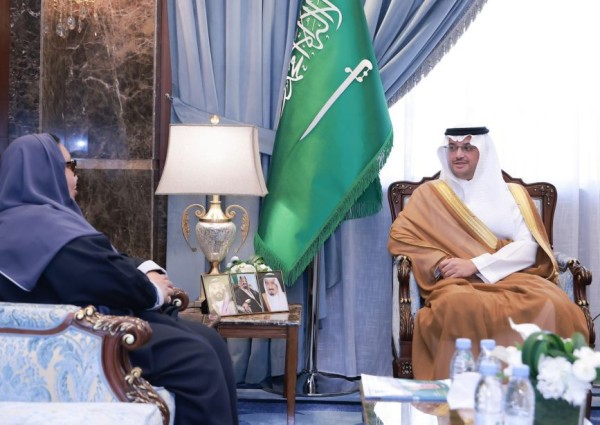 سمو محافظ الأحساء يستقبل مستشار وكيل تنمية القدرات البشرية للمبادرات في القطاع البلدي والإسكان