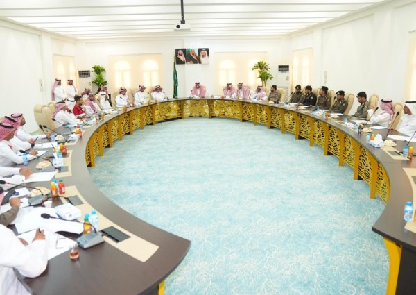 “محافظ صبيا ” يرأس اجتماع لجنة السلامة المرورية