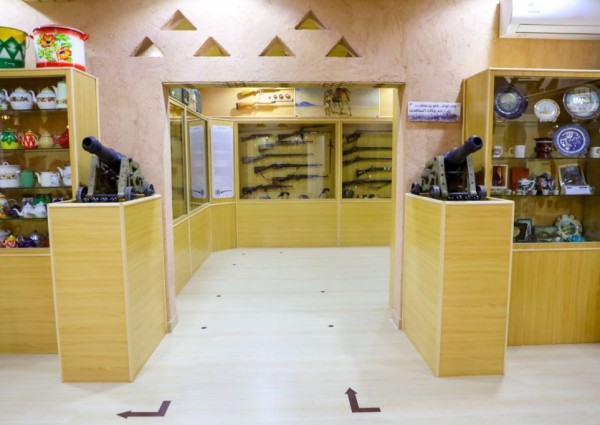 مثقفون وإعلاميون وأكاديميون في زيارة لمحافظة الحريق