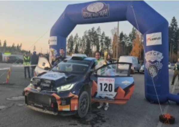 راكان الراشد يُنافس في بطولة الشرق الأوسط للراليات 2025