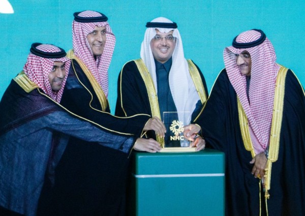 سمو محافظ الأحساء يُدشّن وجهة “الورود” أحدث وجهات NHC العمرانية في المحافظة