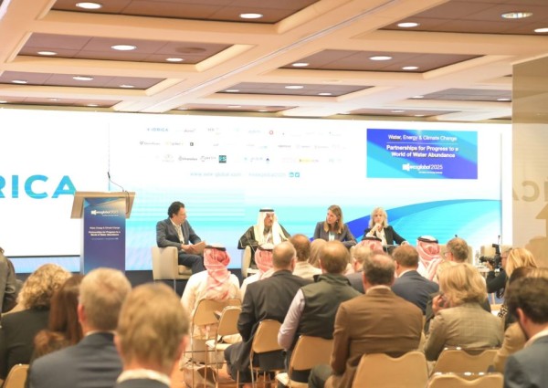 وكيل وزارة “البيئة”: الشراكات الاستراتيجية ركيزة أساسية لتحقيق التنمية المستدامة في قطاع المياه محليًا وعالميًا