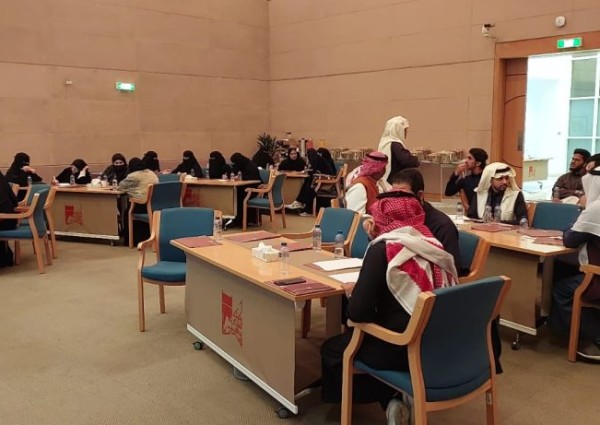 د. تركي العيار يقدم ورشة عمل في تنظيم الفعاليات بمكتبة الملك عبدالعزيز العامة بالمربع