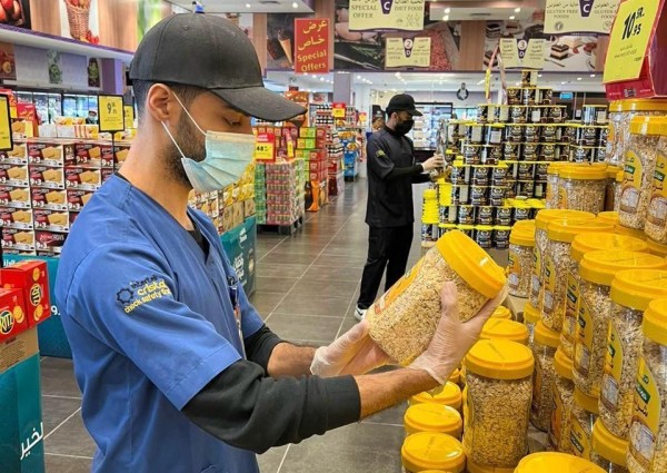 استعدادًا لشهر رمضان.. تكثيف جولات “الرقابة والامتثال” لمنشآت الصحة العامة بالأحساء