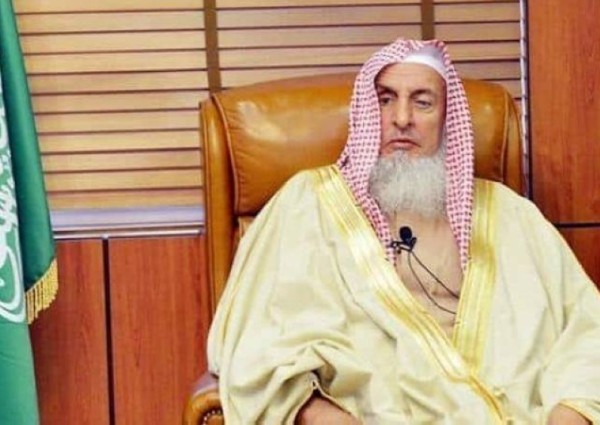 سماحة المفتي يهنئ القيادة الرشيدة والمسلمين بحلول شهر رمضان ويدعو إلى اغتنامه بالطاعات