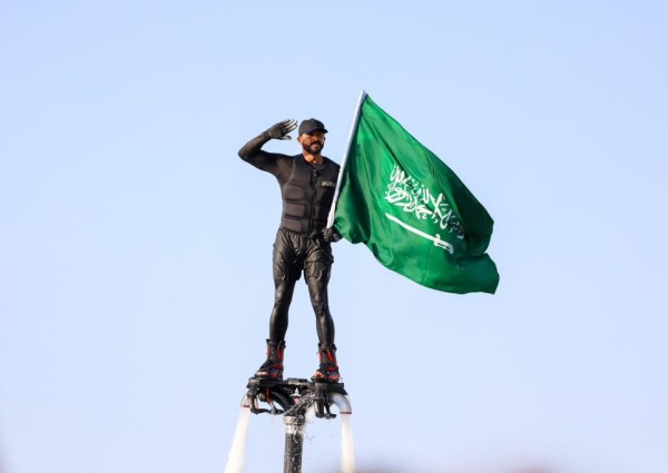 المديرية العامة لحرس الحدود تقيم عروضًا برية وبحرية ضمن احتفالات يوم التأسيس