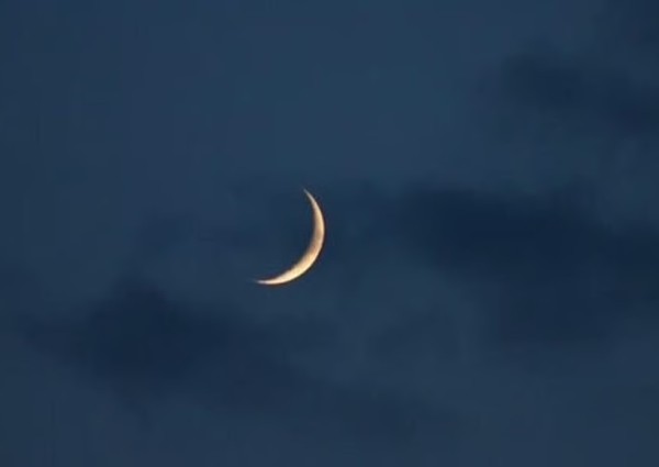 المحكمة العُليا تدعو إلى تحرّي رؤية هلال شهر رمضان مساء يوم الجمعة