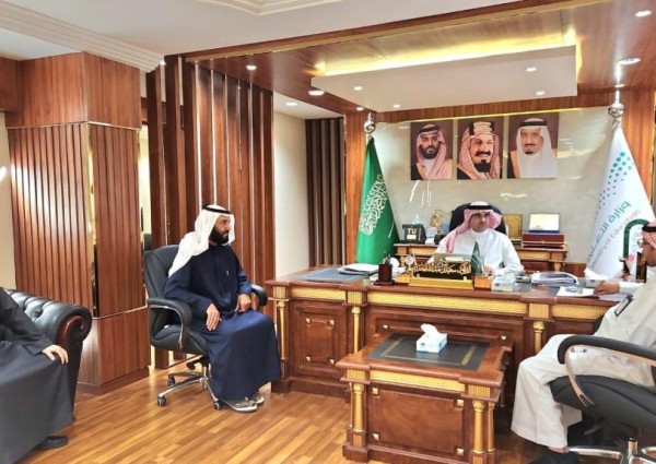 مدير تعليم الطائف يطّلع على تقرير النقل التعليمي للعام الدراسي 1446هـ المقدم من شركة رافد