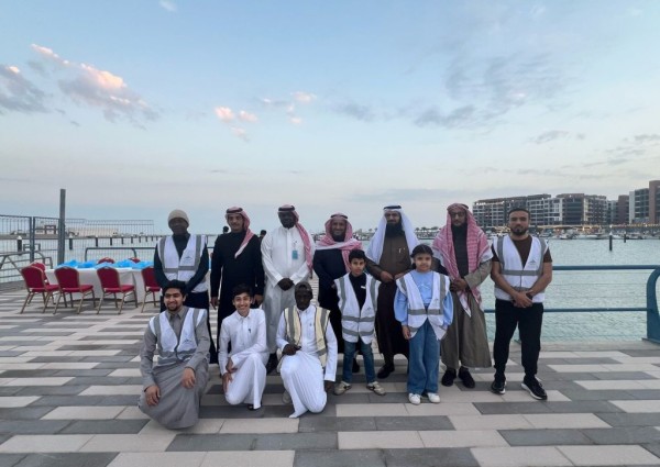 مائدة رمضانية تجمع 1200 صائم في الجبيل الصناعية بمبادرة من مجموعة الغانم وجمعية رسالة