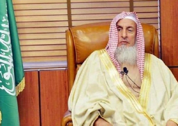 المفتي العام يوجه باستمرار عمل فروع الإفتاء لخدمة المسلمين في العشر الأواخر وأيام العيد