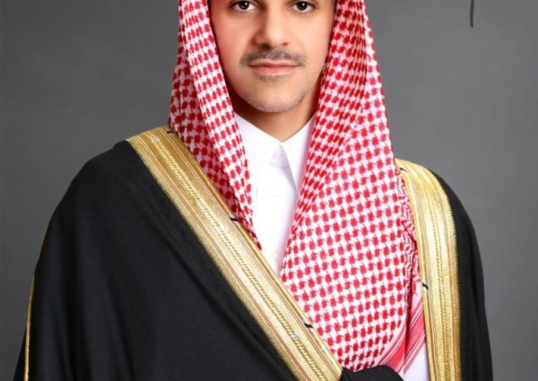 “وزير الرياضة يعتمد مجلس إدارة نادي المزاحمية برئاسة فيصل الشهيل … ويؤكد أهمية تحقيق أهداف النادي”