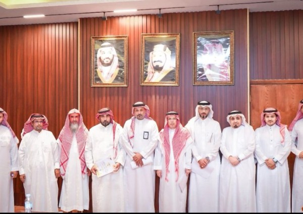 اجتماع بمحافظة أضم لتأسيس «الجمعية التعاونية للنحالين» وتعزيز قطاع العسل