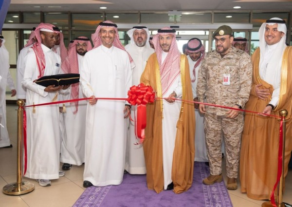 «بمشاركة 450 طالبًا وطالبة».. جامعة الإمام عبد الرحمن تفتتح معرض مشاريع التخرج العاشر بكلية علوم الحاسب