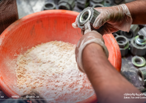 إحباط تهريب أكثر من 1.8 مليون حبة “إمفيتامين” عبر منفذ البطحاء.. وضبط 3 متورطين