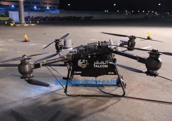 «الدفاع المدني» يُطلق طائرة «صقر» الذكية للإطفاء والإنقاذ في موسم حج 1446هـ