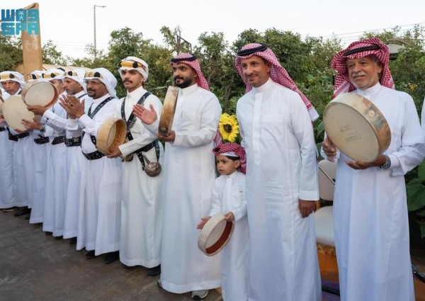 وزير السياحة يبدأ جولاته الميدانية من الطائف ضمن برنامج «صيف السعودية 2025» ويشيد بمكانتها كوجهة سياحية رائدة