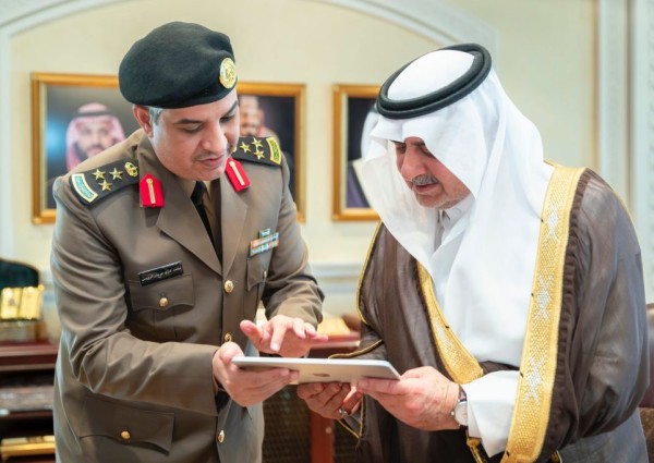 «أمير تبوك» يتسلّم التقرير الإحصائي لجهود مكافحة المخدرات ويشيد بدور التوعية وحماية المجتمع