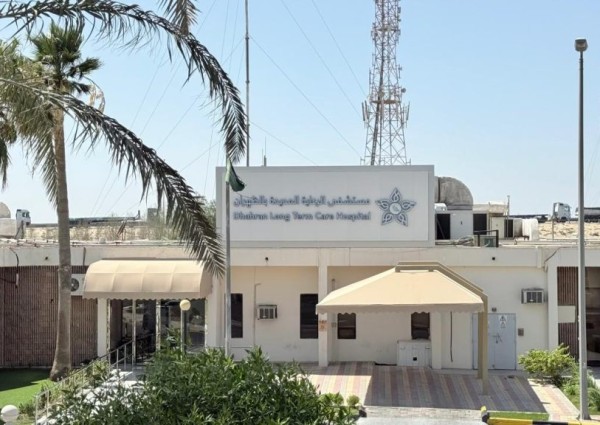 7022 زيارة طبية خلال نصف عام.. الرعاية المنزلية بمستشفى الظهران تسجّل أداءً مميزًا وتعزز جودة الحياة