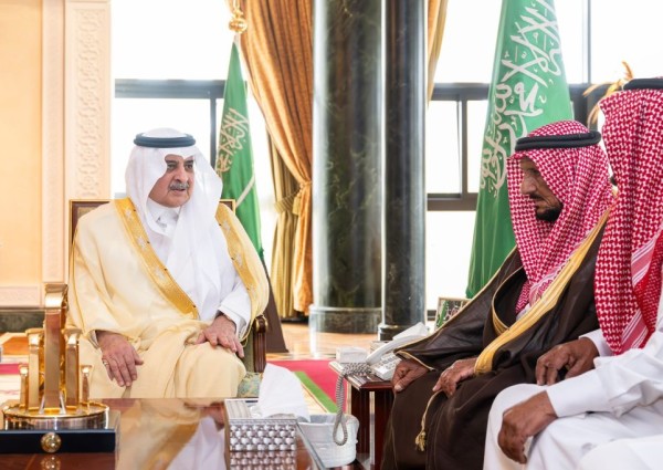 أمير تبوك يستقبل المواطن ناصر البلوي ويثمّن تنازله عن قاتل ابنه لوجه الله