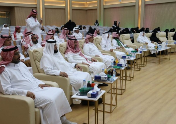 مركز الملك عبدالعزيز للتواصل الحضاري يعزز قيم المواطنة والهوية الوطنية في لقاء حواري بعرعر